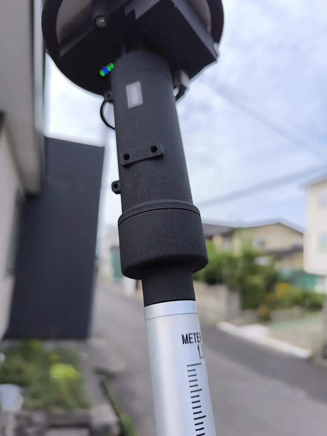 現場で使用する測量機器